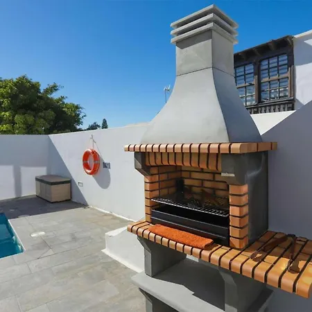Holiday home Sol *